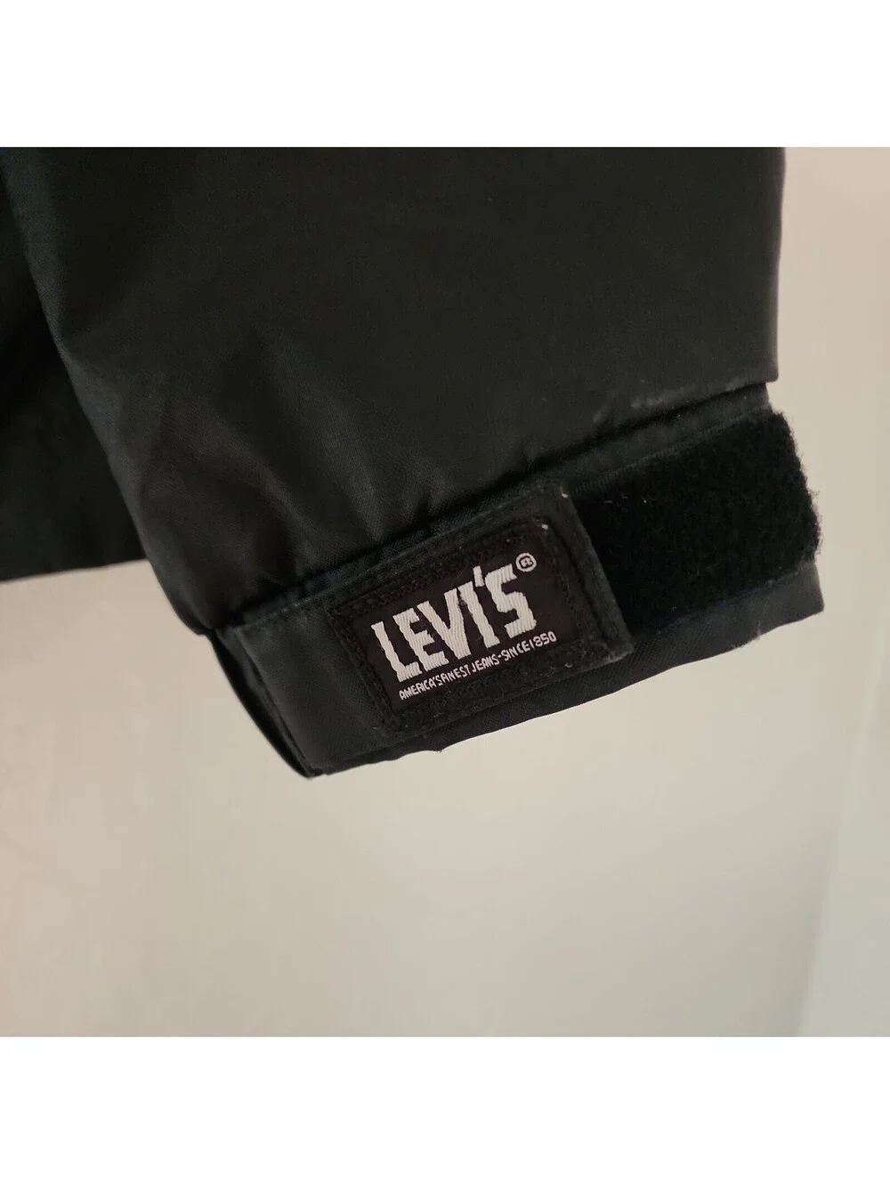 Vintage Levis Dry Goods Nylon Coaches Jacket Mens Size L Navy